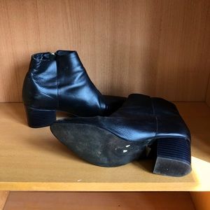 Topshop Black Chelsea Boots